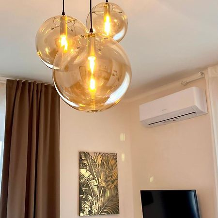 טורינו New Apartment Metro Pozzo Strada מראה חיצוני תמונה