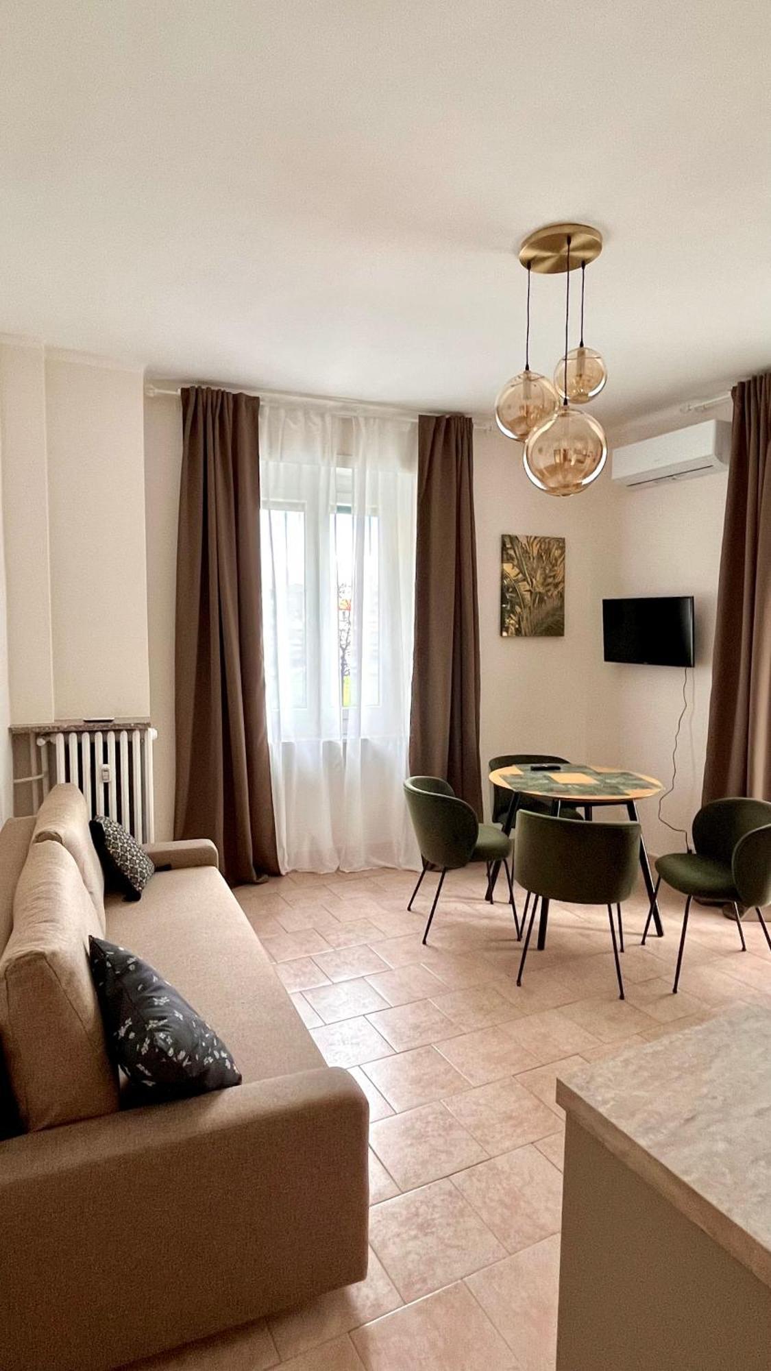 טורינו New Apartment Metro Pozzo Strada מראה חיצוני תמונה